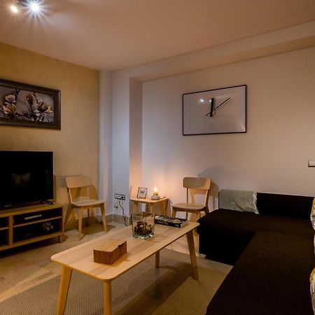 Azofaifo Donkey Apartamento Sevilla Exterior foto