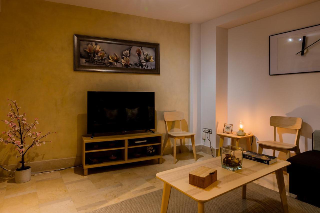 Azofaifo Donkey Apartamento Sevilla Exterior foto